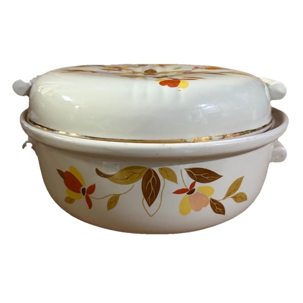 Vintage Hall's Autumn‎ Leaf Jewel Tea Covered Casserole Dish by Mary Dunbar